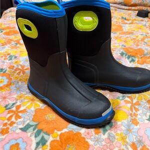 Kids Waterproof MUDDS Boots